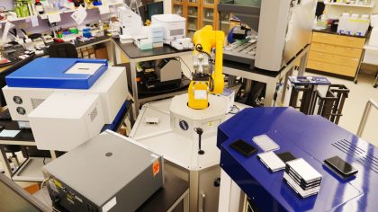 Image of Lab with instruments